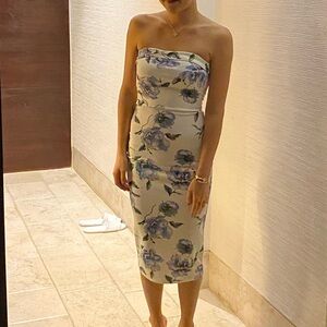 ❤️ Missguided bust bandeau tube dress floral  midi